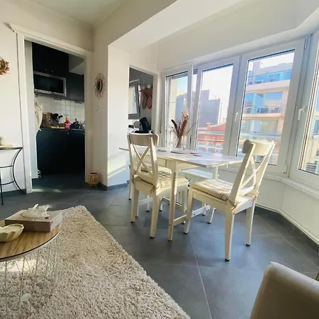 Apartamento à *